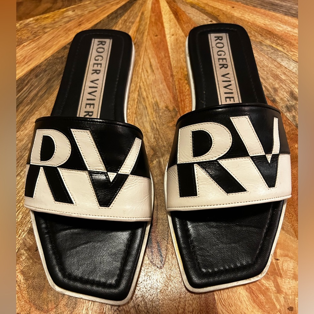 Roger Vivier Black and White Women's Slides
